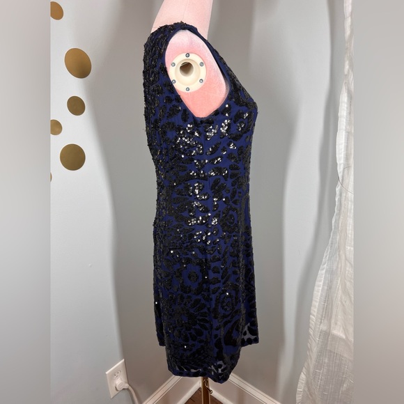 EUC Aidan Mattox Floral Sequin Dress - Picture 4 of 12